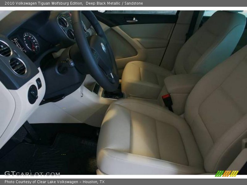 Deep Black Metallic / Sandstone 2010 Volkswagen Tiguan Wolfsburg Edition