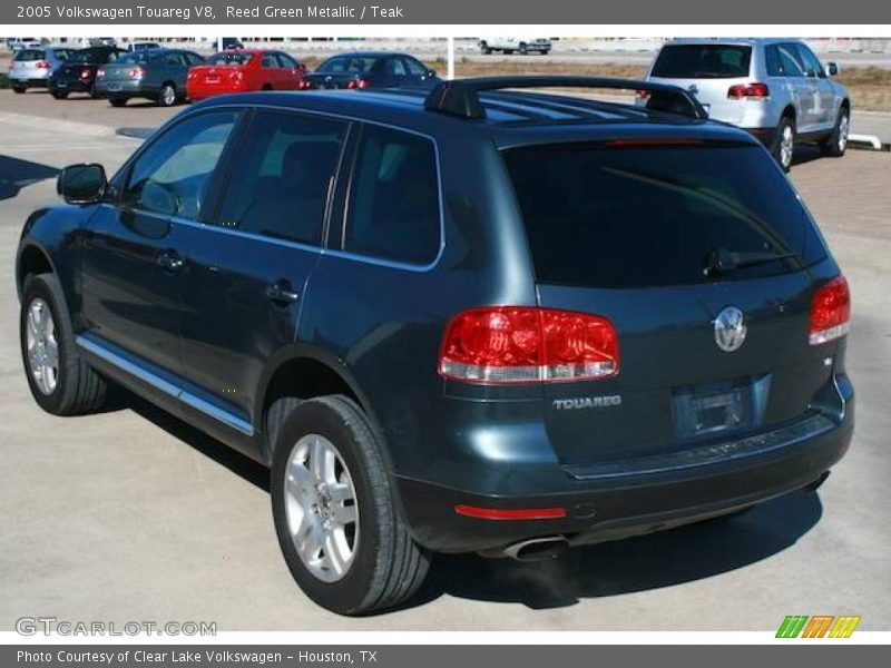 Reed Green Metallic / Teak 2005 Volkswagen Touareg V8