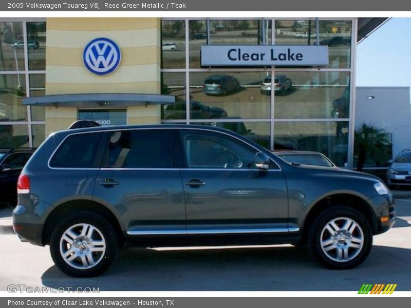 Reed Green Metallic / Teak 2005 Volkswagen Touareg V8
