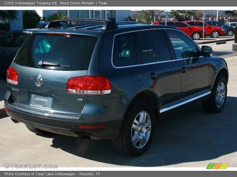 Reed Green Metallic / Teak 2005 Volkswagen Touareg V8