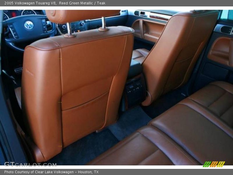 Reed Green Metallic / Teak 2005 Volkswagen Touareg V8