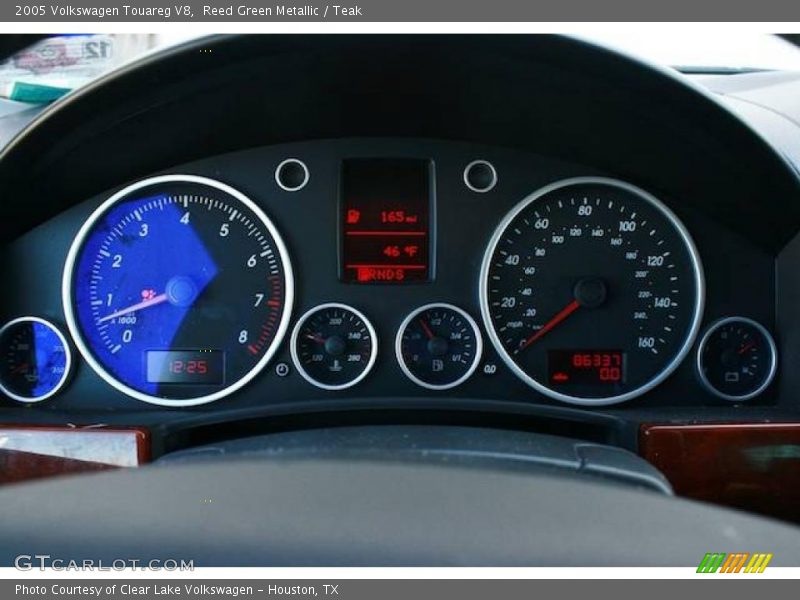 Reed Green Metallic / Teak 2005 Volkswagen Touareg V8