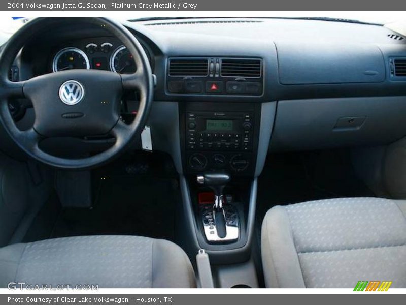 Platinum Grey Metallic / Grey 2004 Volkswagen Jetta GL Sedan