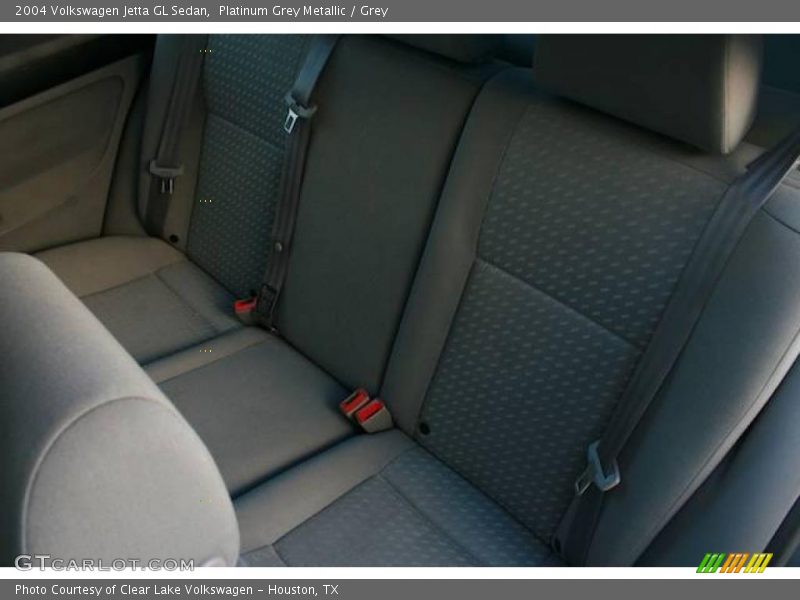 Platinum Grey Metallic / Grey 2004 Volkswagen Jetta GL Sedan