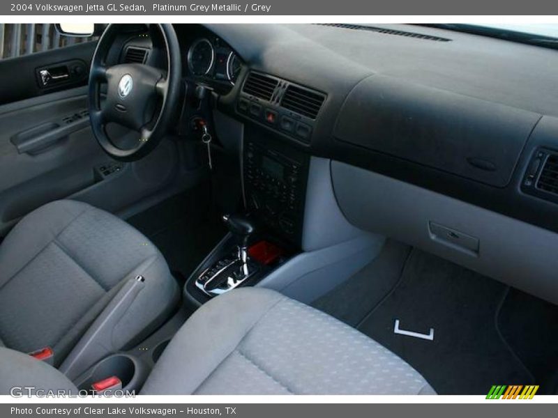Platinum Grey Metallic / Grey 2004 Volkswagen Jetta GL Sedan