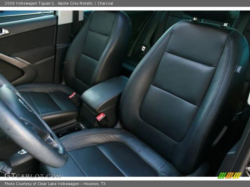 Alpine Grey Metallic / Charcoal 2009 Volkswagen Tiguan S
