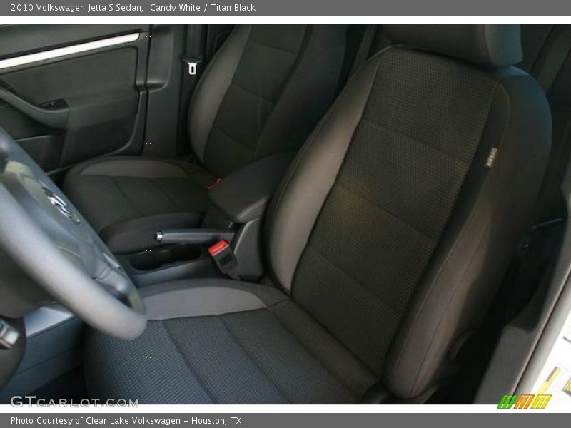 Candy White / Titan Black 2010 Volkswagen Jetta S Sedan