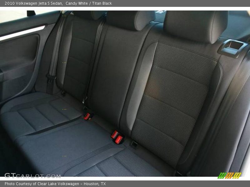 Candy White / Titan Black 2010 Volkswagen Jetta S Sedan