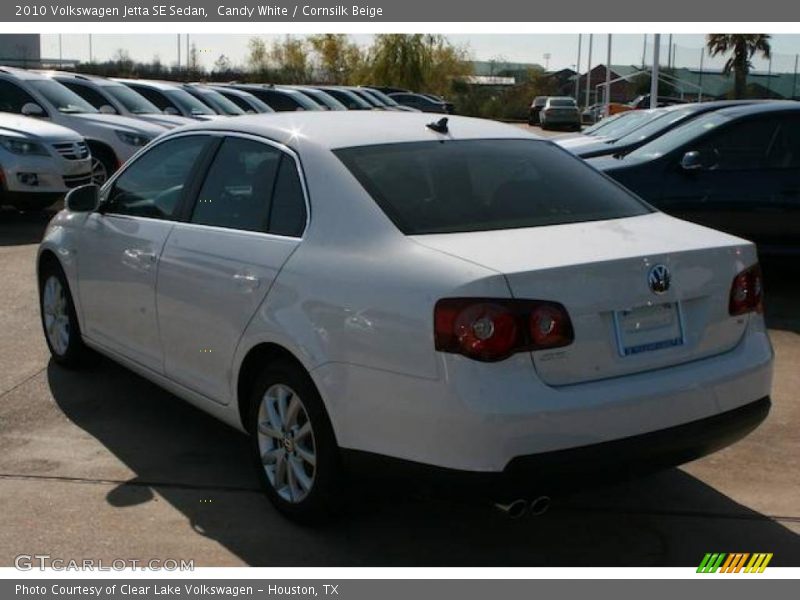 Candy White / Cornsilk Beige 2010 Volkswagen Jetta SE Sedan