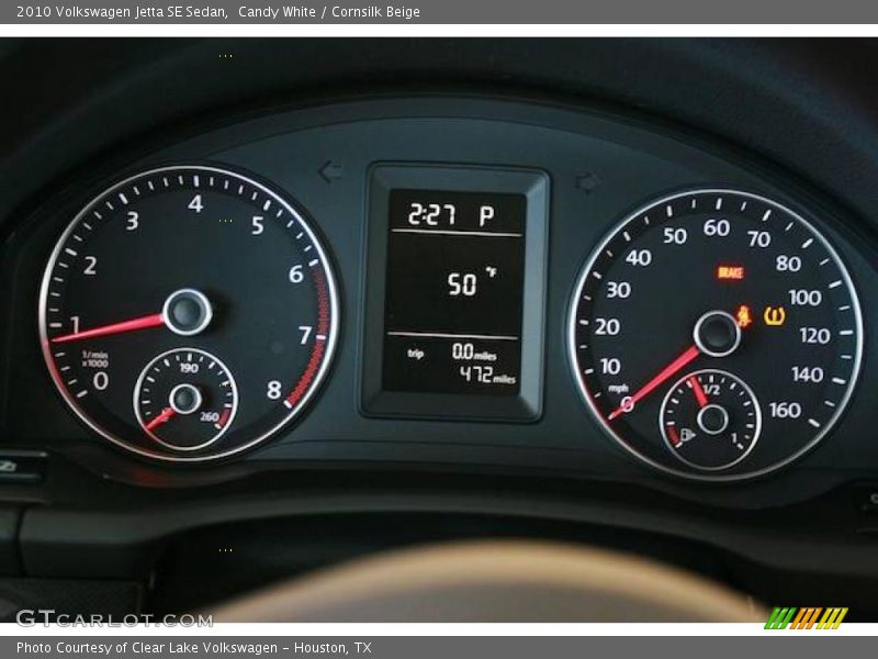 Candy White / Cornsilk Beige 2010 Volkswagen Jetta SE Sedan