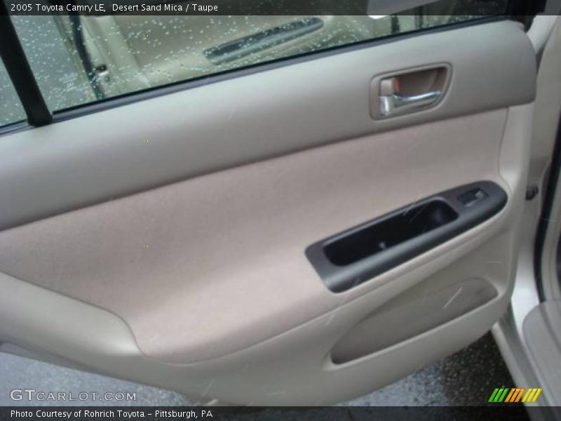 Desert Sand Mica / Taupe 2005 Toyota Camry LE