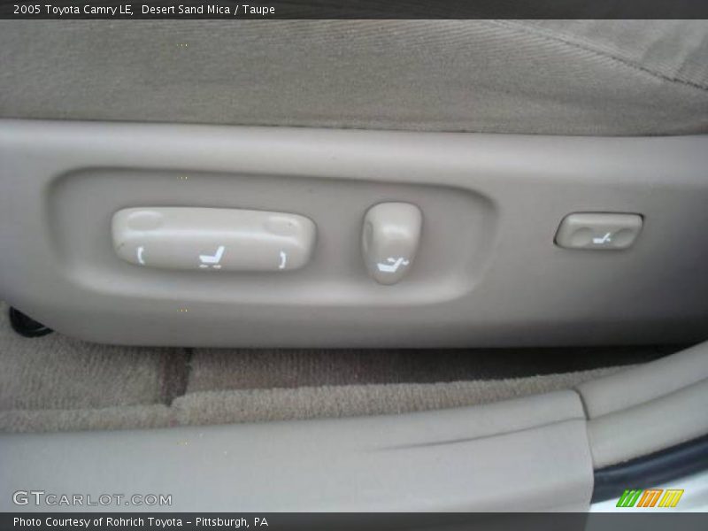 Desert Sand Mica / Taupe 2005 Toyota Camry LE