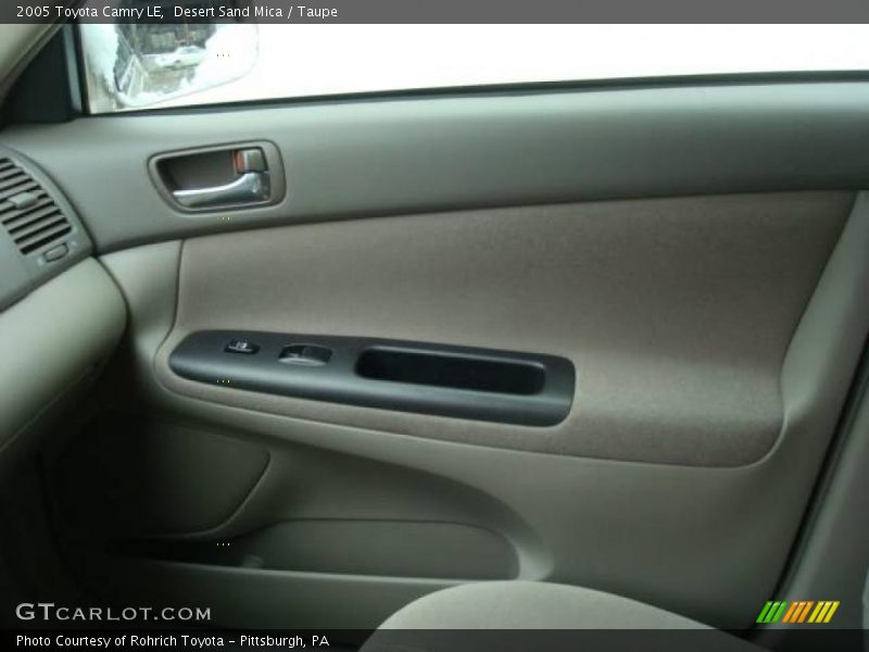 Desert Sand Mica / Taupe 2005 Toyota Camry LE