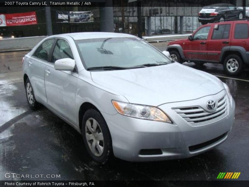 Titanium Metallic / Ash 2007 Toyota Camry LE