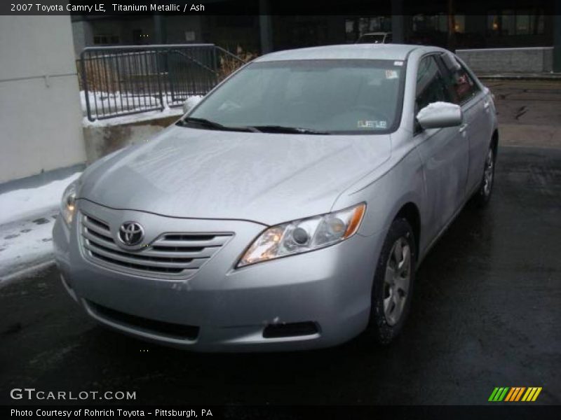 Titanium Metallic / Ash 2007 Toyota Camry LE