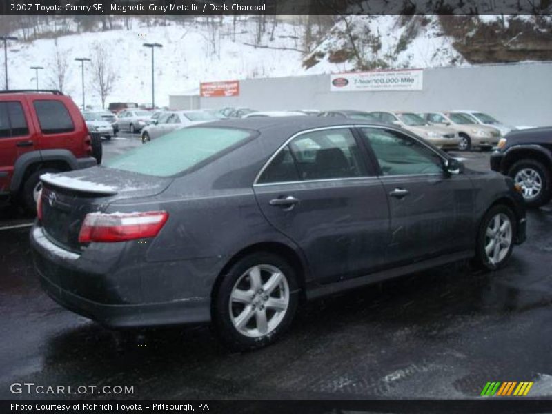 Magnetic Gray Metallic / Dark Charcoal 2007 Toyota Camry SE