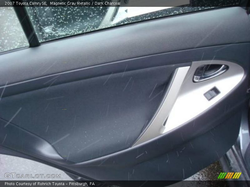 Magnetic Gray Metallic / Dark Charcoal 2007 Toyota Camry SE