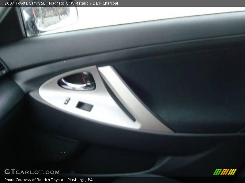 Magnetic Gray Metallic / Dark Charcoal 2007 Toyota Camry SE