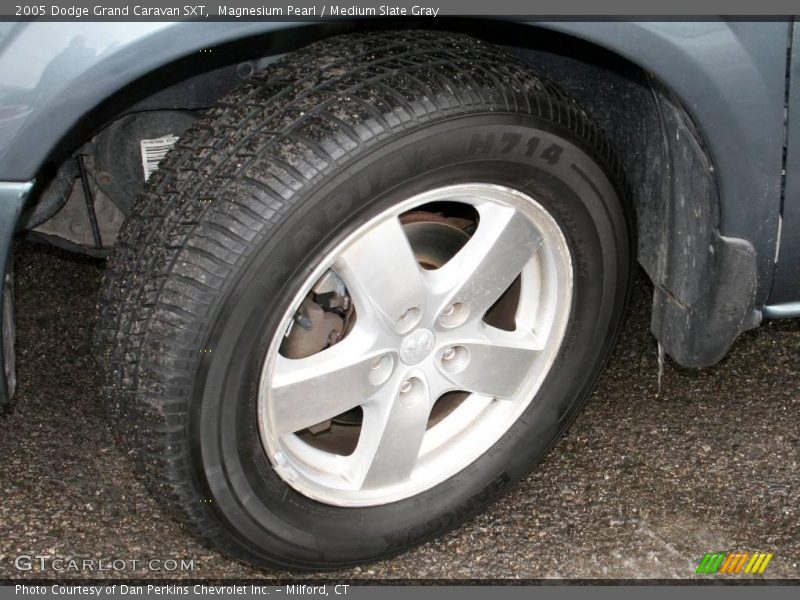 Magnesium Pearl / Medium Slate Gray 2005 Dodge Grand Caravan SXT