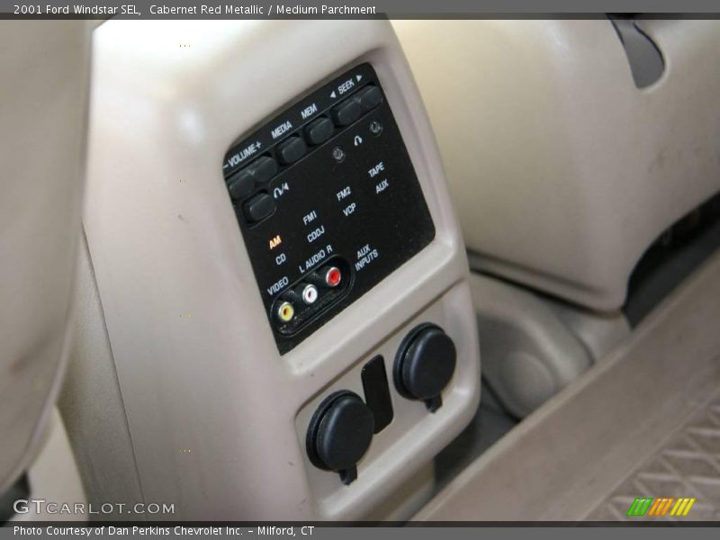 Cabernet Red Metallic / Medium Parchment 2001 Ford Windstar SEL