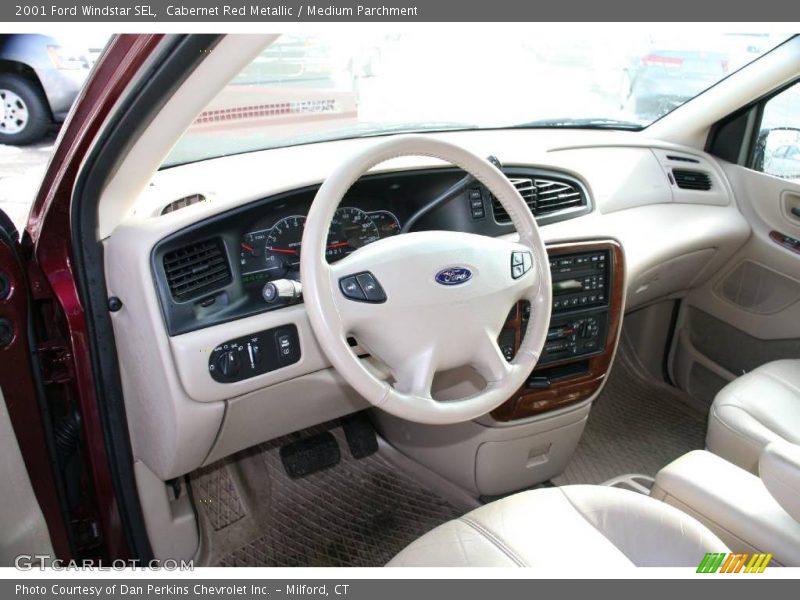 Cabernet Red Metallic / Medium Parchment 2001 Ford Windstar SEL