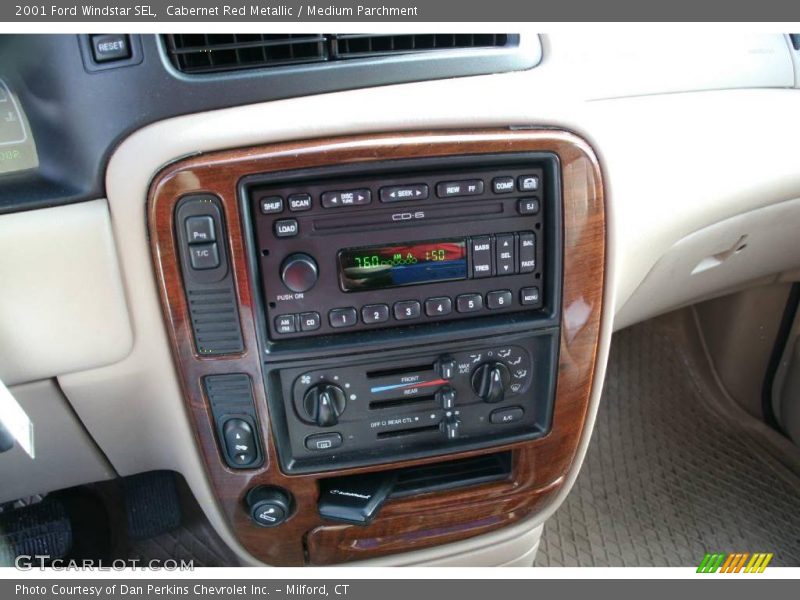 Cabernet Red Metallic / Medium Parchment 2001 Ford Windstar SEL