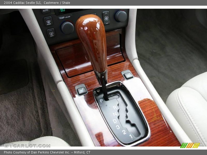 Cashmere / Shale 2004 Cadillac Seville SLS