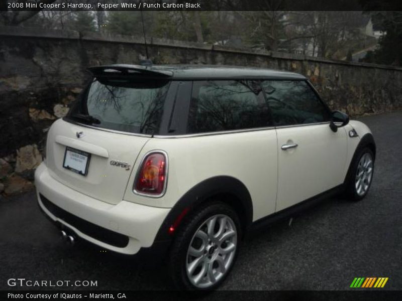 Pepper White / Punch Carbon Black 2008 Mini Cooper S Hardtop