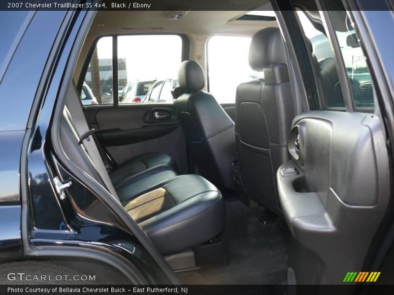 Black / Ebony 2007 Chevrolet TrailBlazer SS 4x4