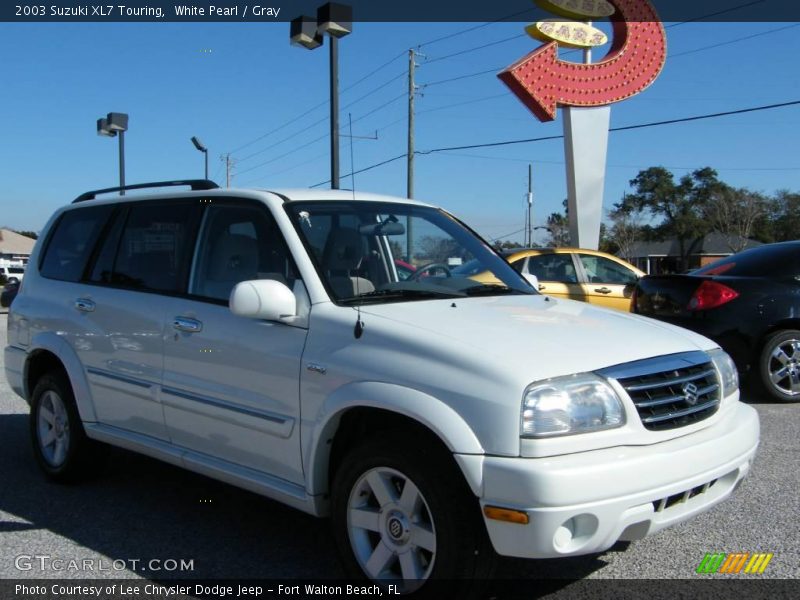 White Pearl / Gray 2003 Suzuki XL7 Touring