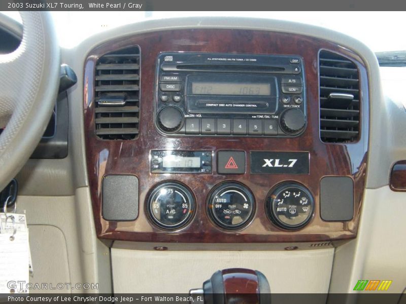 White Pearl / Gray 2003 Suzuki XL7 Touring