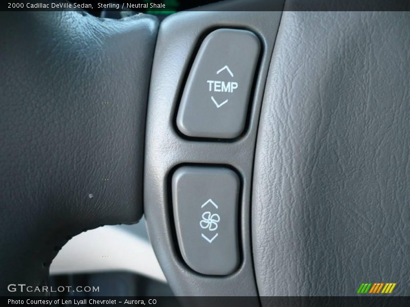 Sterling / Neutral Shale 2000 Cadillac DeVille Sedan