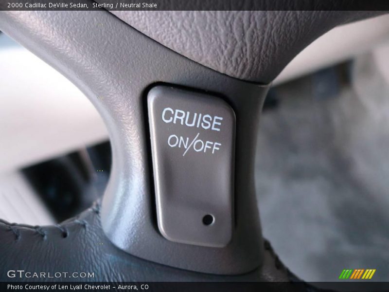 Sterling / Neutral Shale 2000 Cadillac DeVille Sedan