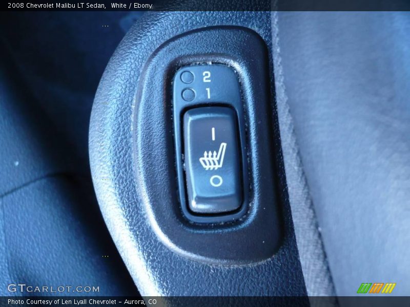 White / Ebony 2008 Chevrolet Malibu LT Sedan