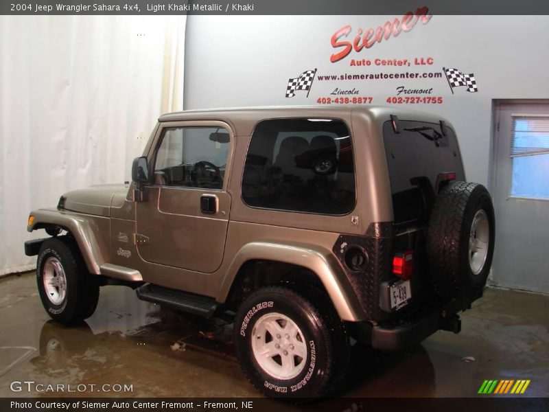 Light Khaki Metallic / Khaki 2004 Jeep Wrangler Sahara 4x4