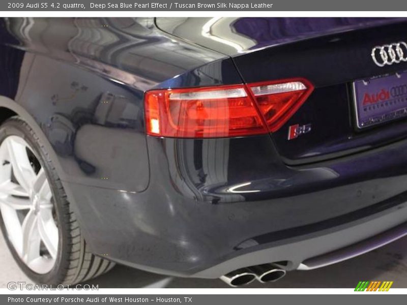 Deep Sea Blue Pearl Effect / Tuscan Brown Silk Nappa Leather 2009 Audi S5 4.2 quattro