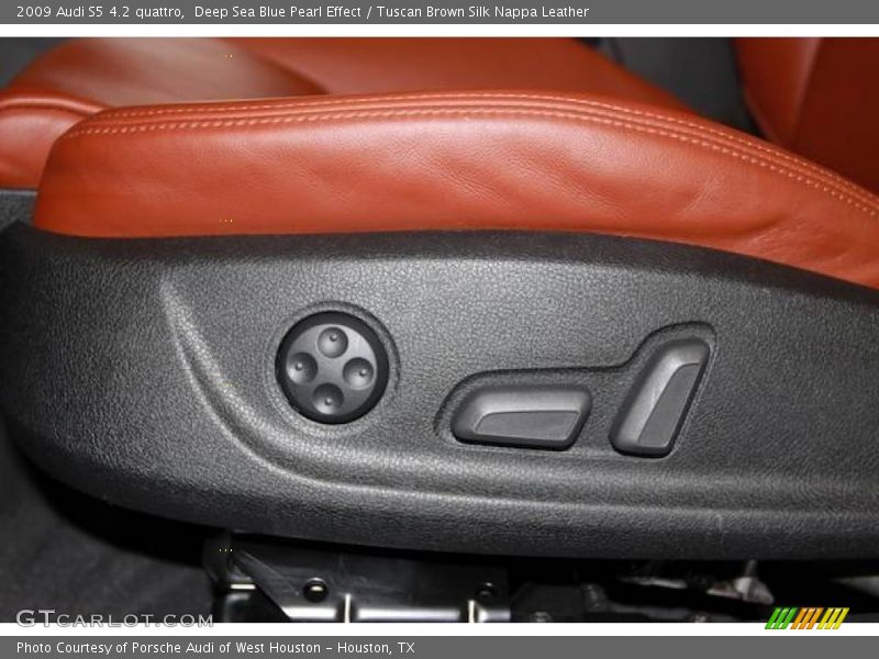 Deep Sea Blue Pearl Effect / Tuscan Brown Silk Nappa Leather 2009 Audi S5 4.2 quattro