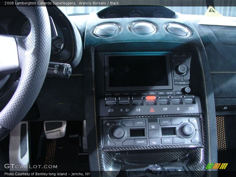 Controls of 2008 Gallardo Superleggera