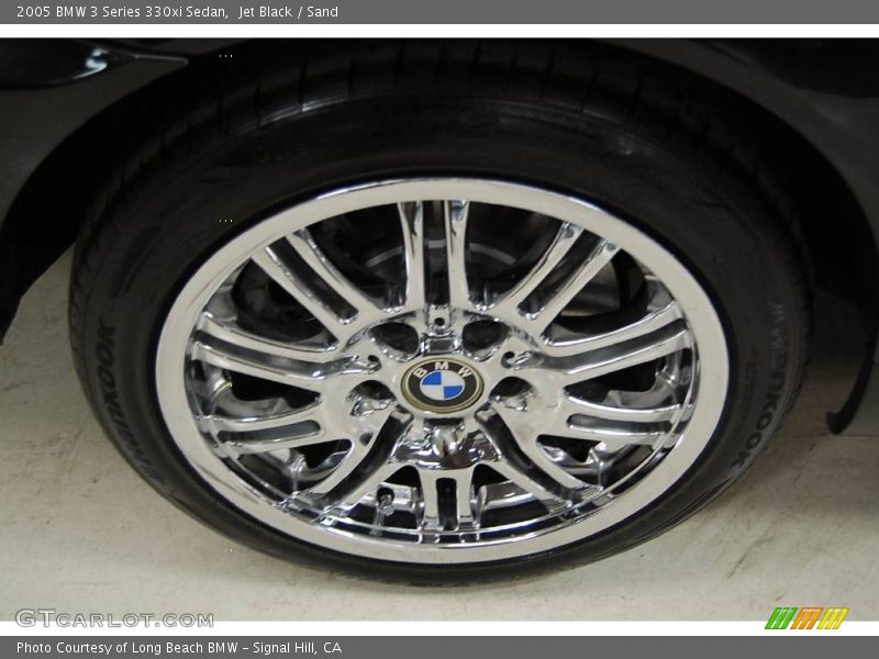 Jet Black / Sand 2005 BMW 3 Series 330xi Sedan