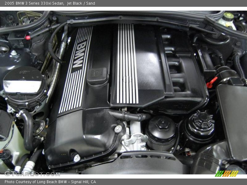 Jet Black / Sand 2005 BMW 3 Series 330xi Sedan