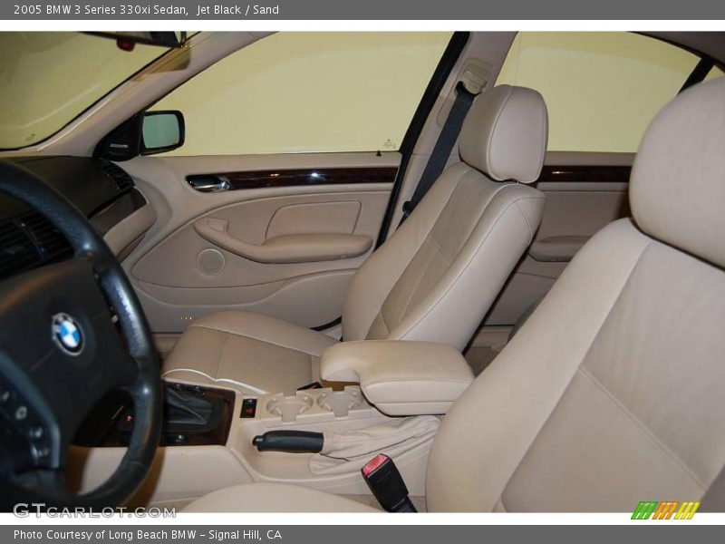 Jet Black / Sand 2005 BMW 3 Series 330xi Sedan