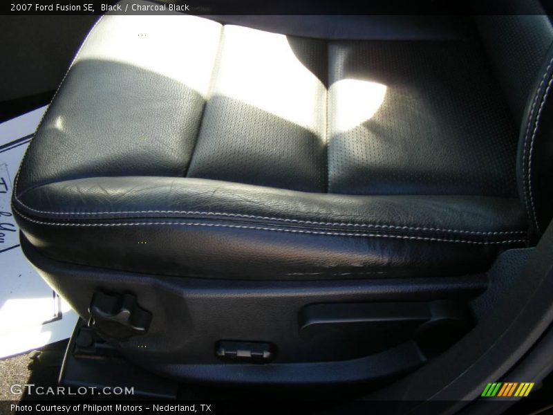 Black / Charcoal Black 2007 Ford Fusion SE