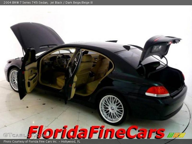 Jet Black / Dark Beige/Beige III 2004 BMW 7 Series 745i Sedan