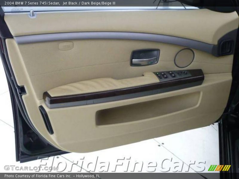 Jet Black / Dark Beige/Beige III 2004 BMW 7 Series 745i Sedan