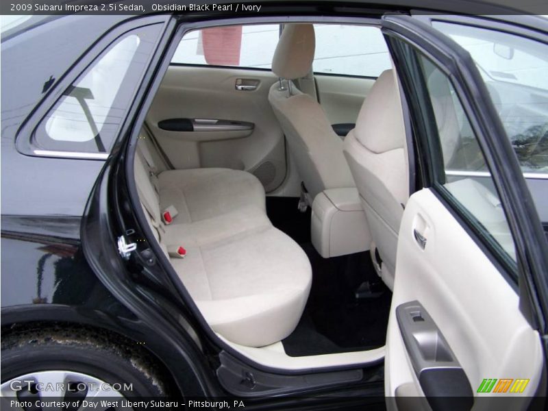 Obsidian Black Pearl / Ivory 2009 Subaru Impreza 2.5i Sedan