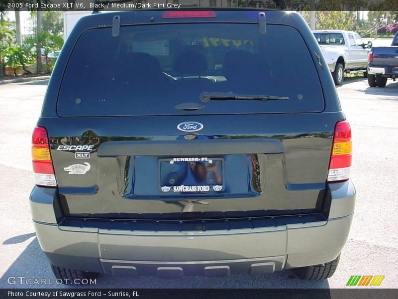 Black / Medium/Dark Flint Grey 2005 Ford Escape XLT V6