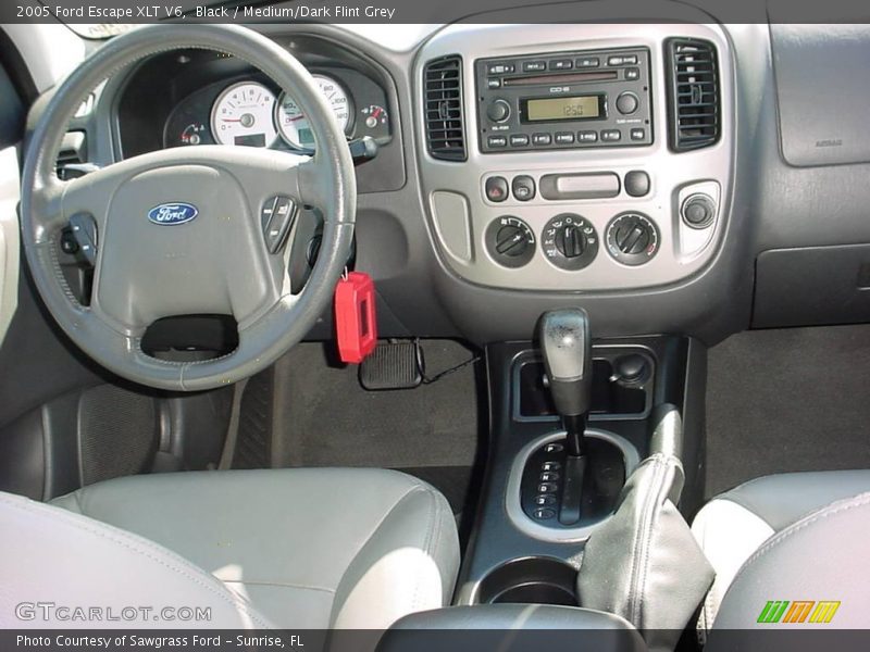 Black / Medium/Dark Flint Grey 2005 Ford Escape XLT V6