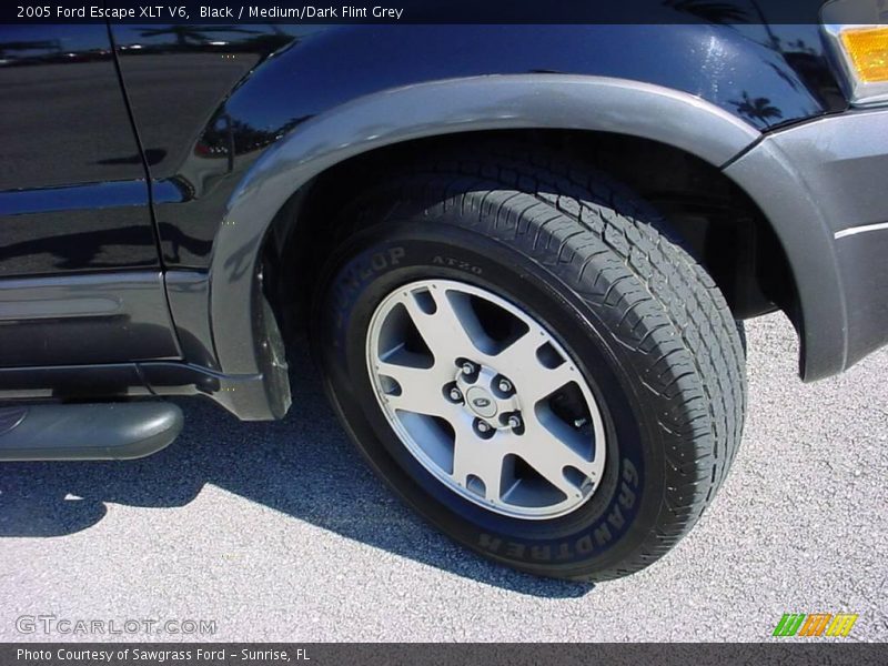 Black / Medium/Dark Flint Grey 2005 Ford Escape XLT V6