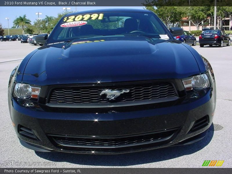 Black / Charcoal Black 2010 Ford Mustang V6 Coupe