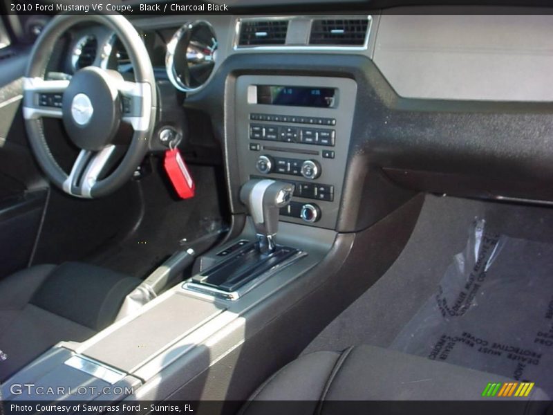 Black / Charcoal Black 2010 Ford Mustang V6 Coupe